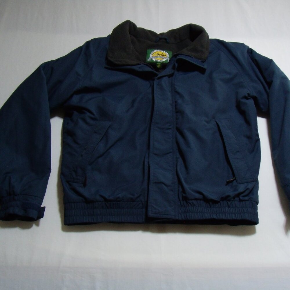 Cabelas Blue fleece lined  jacket  4 zippered pockets Gortex Size MEDIUM